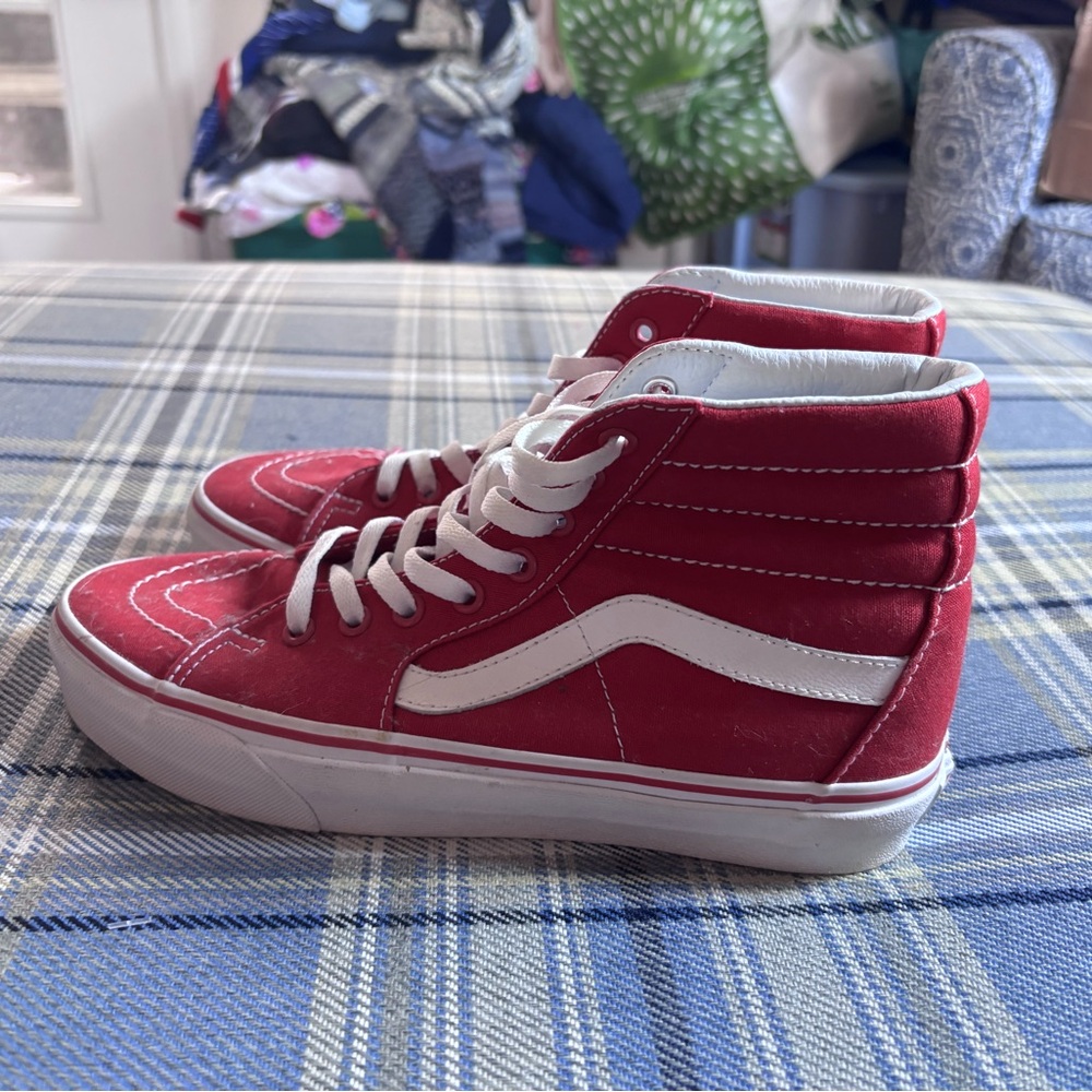 Vans Canvas Sk8-Hi Red Shoes women’s 9, men’s 7.5